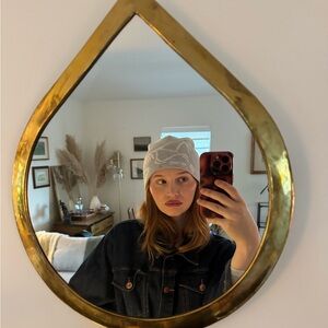 Meet your Posher, Fanny